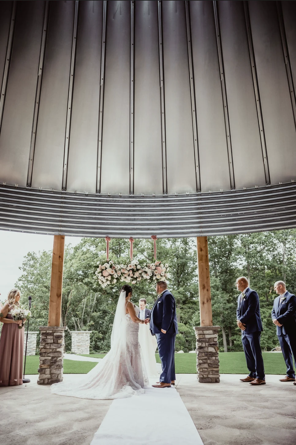 Wedding moment at The Waterfall